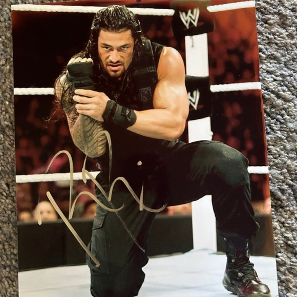 Wrestling Autographed Photo with Certificate - Picture 2 of 3